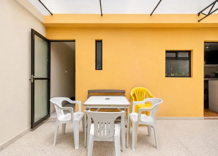 Bedroom At 5 Min Airport T1 & T2 Homestay Mexico City